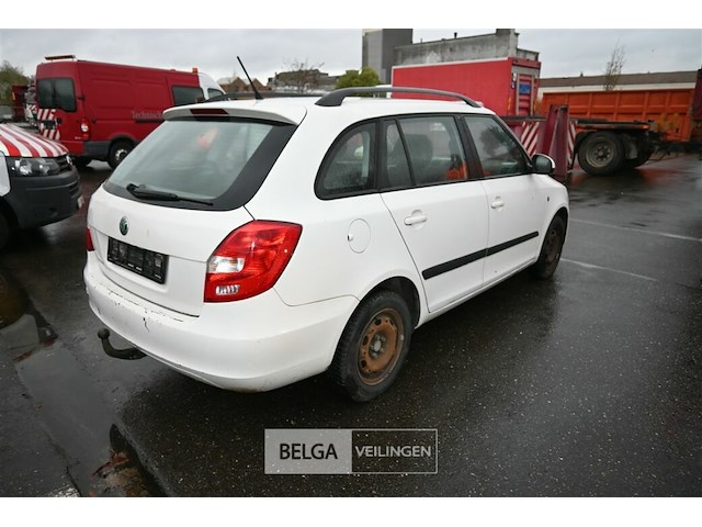 Skoda fabia stationwagen - afbeelding 6 van  20
