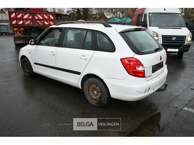 Skoda fabia stationwagen - afbeelding 9 van  20