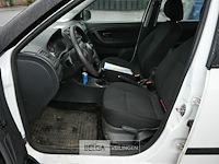 Skoda fabia stationwagen - afbeelding 15 van  20