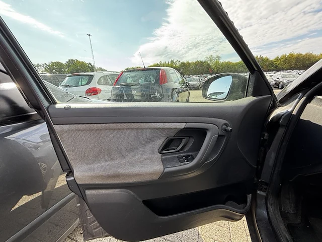Skoda fabia,2010 - afbeelding 27 van  30