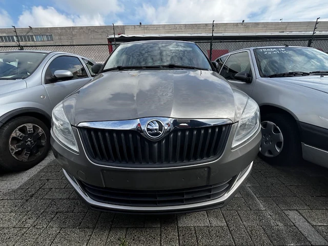 Skoda fabia,2015 - afbeelding 12 van  37