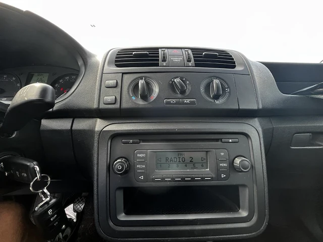 Skoda fabia,2015 - afbeelding 36 van  37