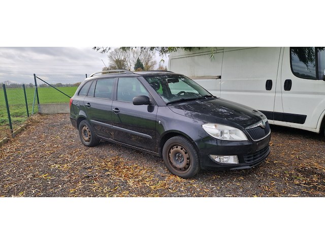 Skoda fabia - afbeelding 2 van  8