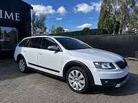 Skoda octavia 4x4, 2016 - afbeelding 23 van  44
