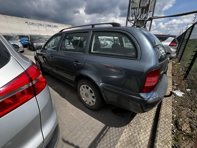 Skoda octavia break, 2004 - afbeelding 28 van  32