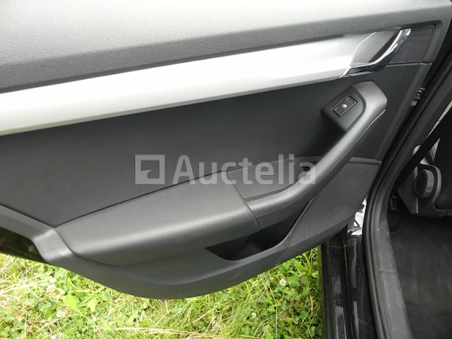 Skoda octavia combi stationwagen (2015-167.000 km) - afbeelding 17 van  28