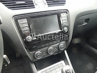 Skoda octavia combi stationwagen (2015-167.000 km) - afbeelding 25 van  28