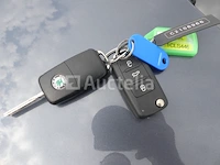 Skoda octavia combi stationwagon (2011-97.803 km) - afbeelding 25 van  36