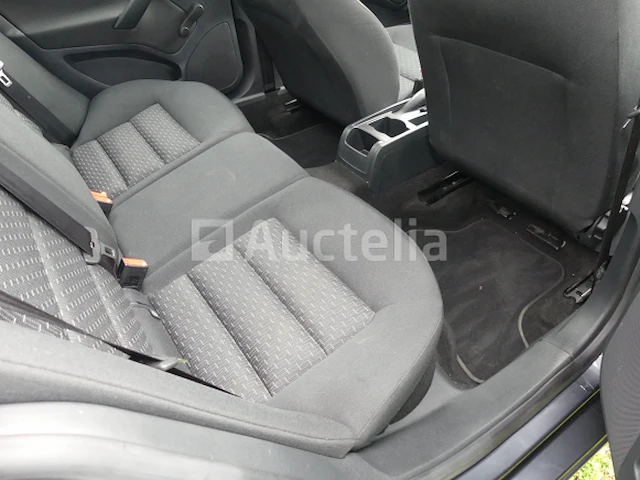 Skoda octavia combi stationwagon (2011-97.803 km) - afbeelding 28 van  36
