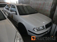 Skoda octavia glx auto - afbeelding 17 van  21