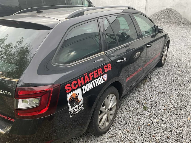 Skoda octavia personenauto - afbeelding 4 van  9