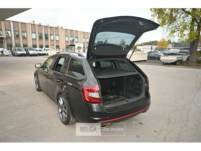 Skoda octavia stationwagen - afbeelding 22 van  26