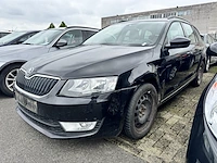 Skoda octavia sw 1.6 cr tdi ambition 110, 2015 - afbeelding 1 van  37