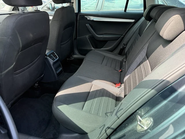 Skoda octavia sw 1.6 cr tdi ambition dsg (eu6.2) 115 at, 2019 - afbeelding 11 van  26