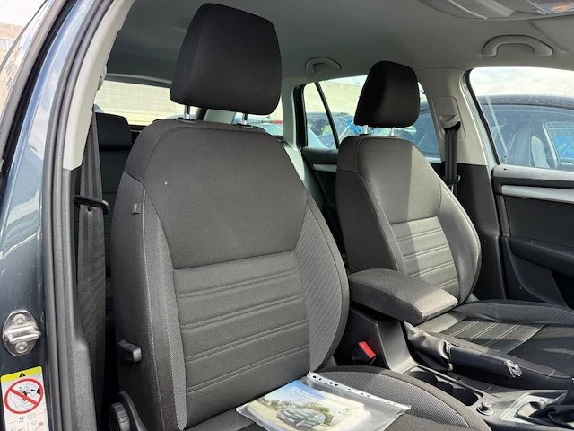 Skoda octavia sw 1.6 cr tdi ambition dsg (eu6.2) 115 at, 2019 - afbeelding 16 van  26