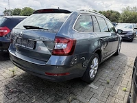 Skoda octavia sw 1.6 cr tdi ambition dsg (eu6.2) 115 at, 2019 - afbeelding 21 van  26