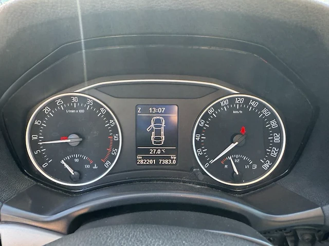 Skoda octavia sw 1.6 cr tdi gtec ambition dpf 105, 2013 - afbeelding 11 van  30