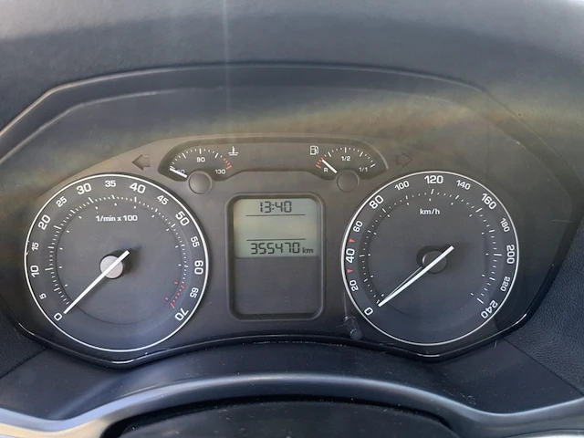Skoda octavia sw 1.6i ambiente 102, 2006 - afbeelding 14 van  33