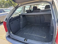 Skoda octavia sw 1.6i ambiente 102, 2006 - afbeelding 18 van  33