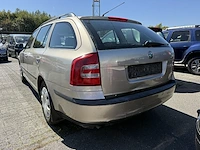 Skoda octavia sw 1.6i ambiente 102, 2006 - afbeelding 5 van  33