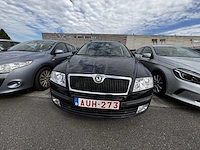 Skoda octavia sw 1.6i ambiente 102,2007 - afbeelding 12 van  28