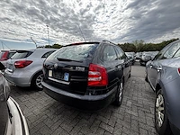 Skoda octavia sw 1.6i ambiente 102,2007 - afbeelding 23 van  28