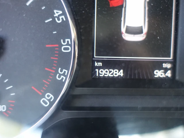 Skoda octavia - afbeelding 2 van  23
