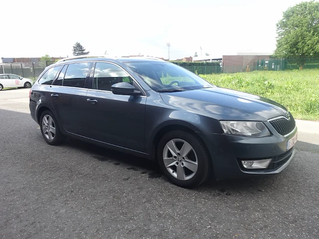 Skoda octavia - afbeelding 11 van  23