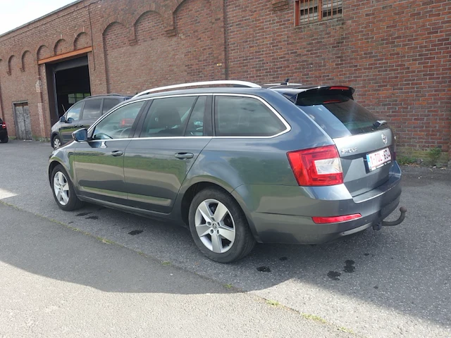 Skoda octavia - afbeelding 13 van  23