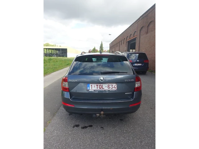 Skoda octavia - afbeelding 18 van  23