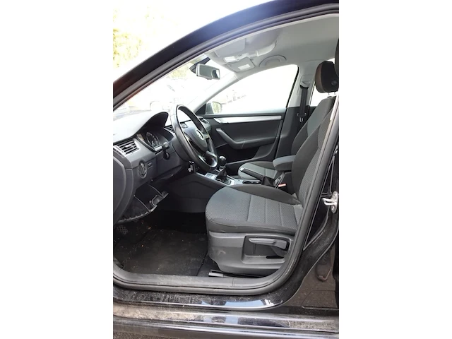 Skoda octavia - afbeelding 15 van  19