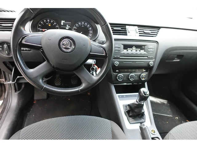 Skoda octavia - afbeelding 16 van  19