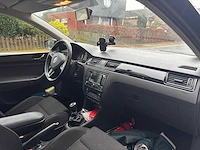 Skoda rapid spaceback - personenauto - afbeelding 16 van  28