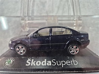 Skoda superb - afbeelding 2 van  3