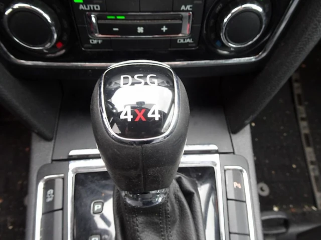 Skoda superb - afbeelding 2 van  23