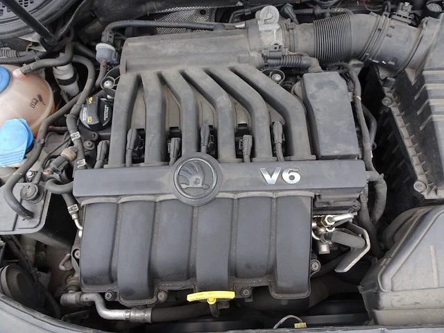 Skoda superb - afbeelding 11 van  23