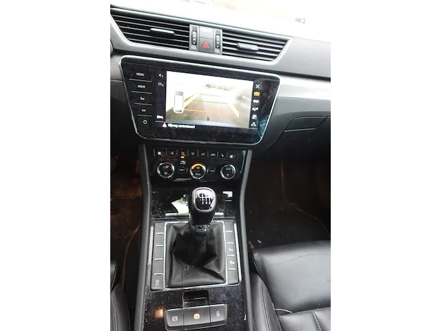 Skoda superb - afbeelding 23 van  24