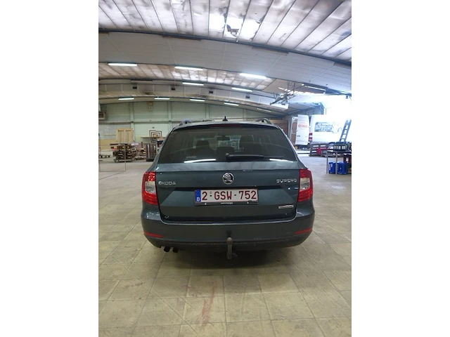 Skoda superb - afbeelding 23 van  28