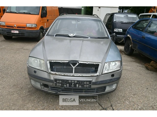 Skoda - afbeelding 2 van  9