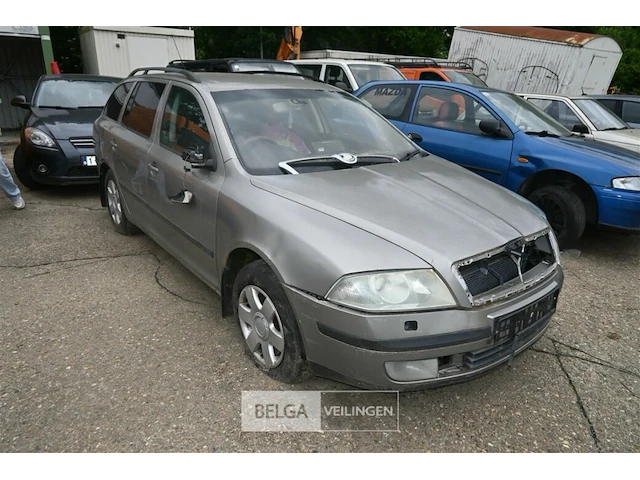 Skoda - afbeelding 3 van  9