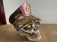 Skull captain steampunk h17cm - afbeelding 2 van  3
