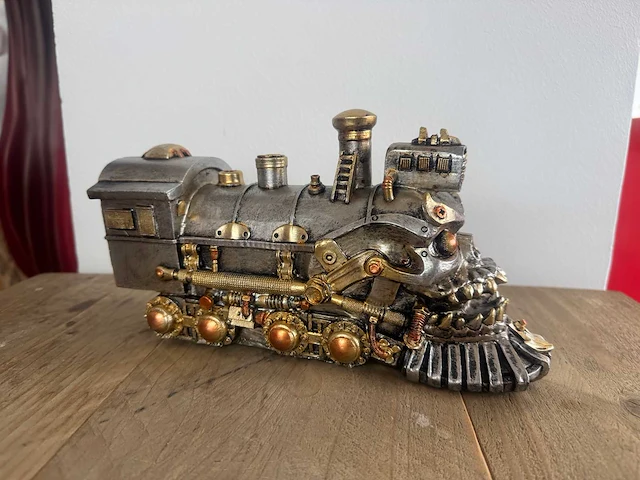 Skull trein steampunk h14,5cm - afbeelding 2 van  3