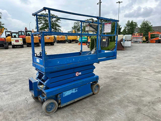 Skyjack - sj3219 - elektrische schaarlift - afbeelding 18 van  39