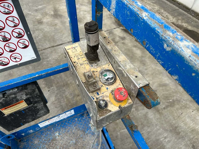 Skyjack - sj3219 - elektrische schaarlift - afbeelding 33 van  39