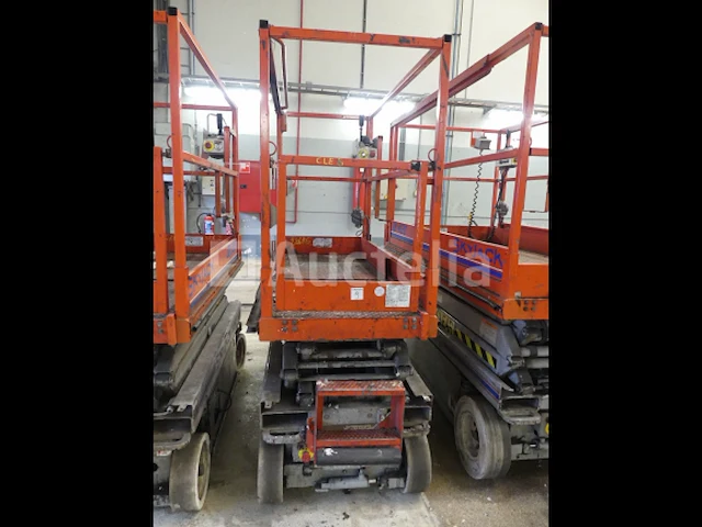 Skyjack iii 3015 elektrische schaarlift - afbeelding 1 van  9
