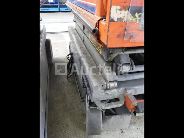 Skyjack iii 3015 elektrische schaarlift - afbeelding 9 van  9