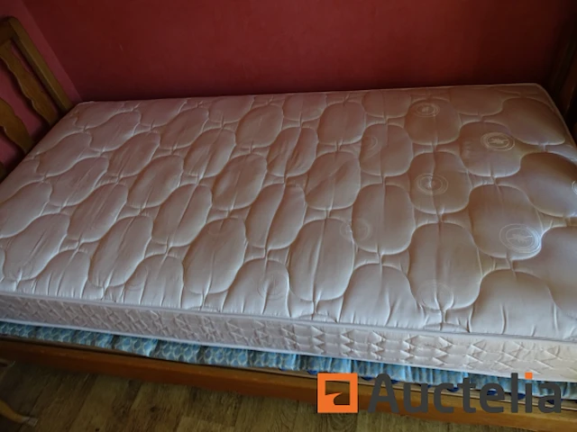 Slaapkamer (1 persoon), archelle, 3 verven, 1 kroonluchter - afbeelding 5 van  15