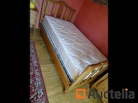 Slaapkamer (1 persoon), archelle, 3 verven, 1 kroonluchter - afbeelding 1 van  15
