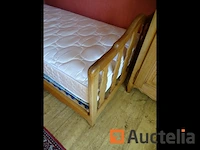 Slaapkamer (1 persoon), archelle, 3 verven, 1 kroonluchter - afbeelding 13 van  15