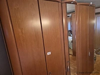 Slaapkamer met 2 kleerkasten - afbeelding 3 van  6